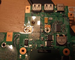 Fujitsu AMILO ProV 2085 horor