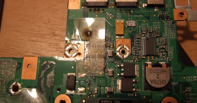 Fujitsu AMILO ProV 2085 horor