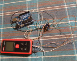 Kontrola UT390B laserskog mjerača udaljenost preko arduina